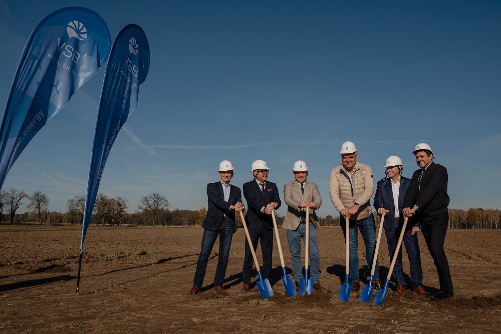 Pod Wrocławiem rusza budowa największego parku hybrydowego w Polsce