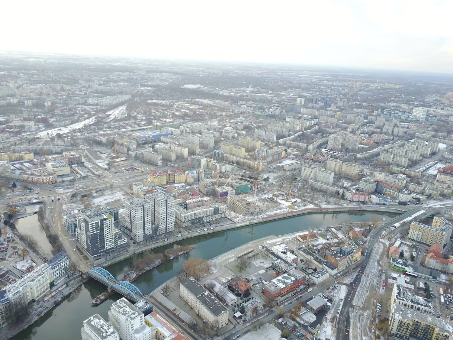 Michalczyka 15 – spór o przyszłość wrocławskiego nabrzeża Odry